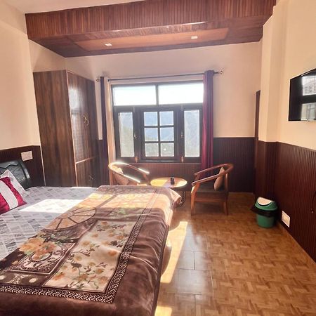 Residence Inn Homestay Simlá Kültér fotó