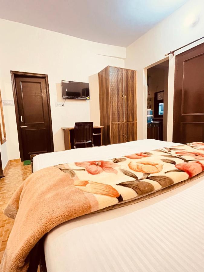 Residence Inn Homestay Simlá Kültér fotó