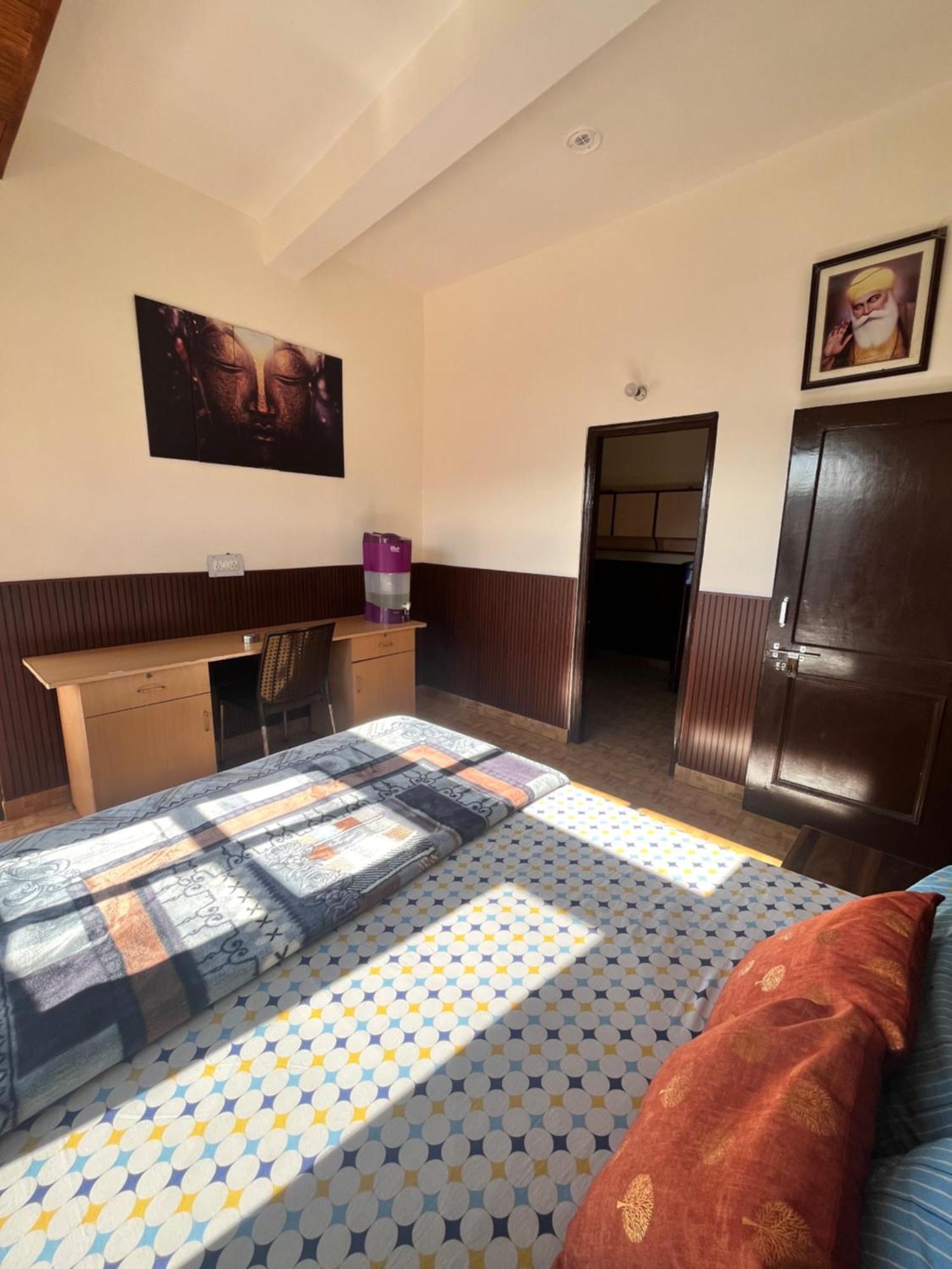 Residence Inn Homestay Simlá Kültér fotó
