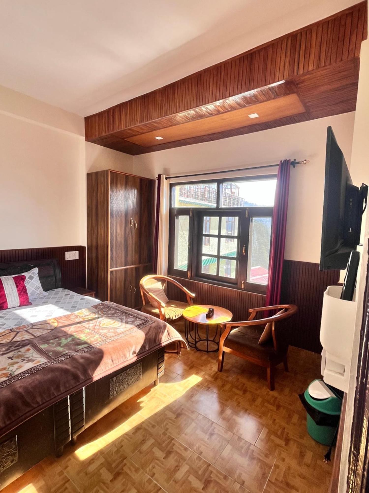 Residence Inn Homestay Simlá Kültér fotó